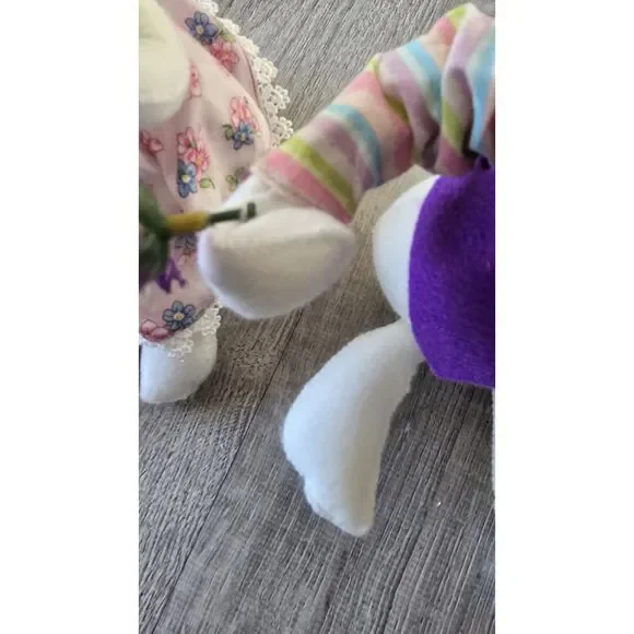 2009 Annalee Mr & Mrs Easter Bunny Rabbit Plush - Picture 15 of 16